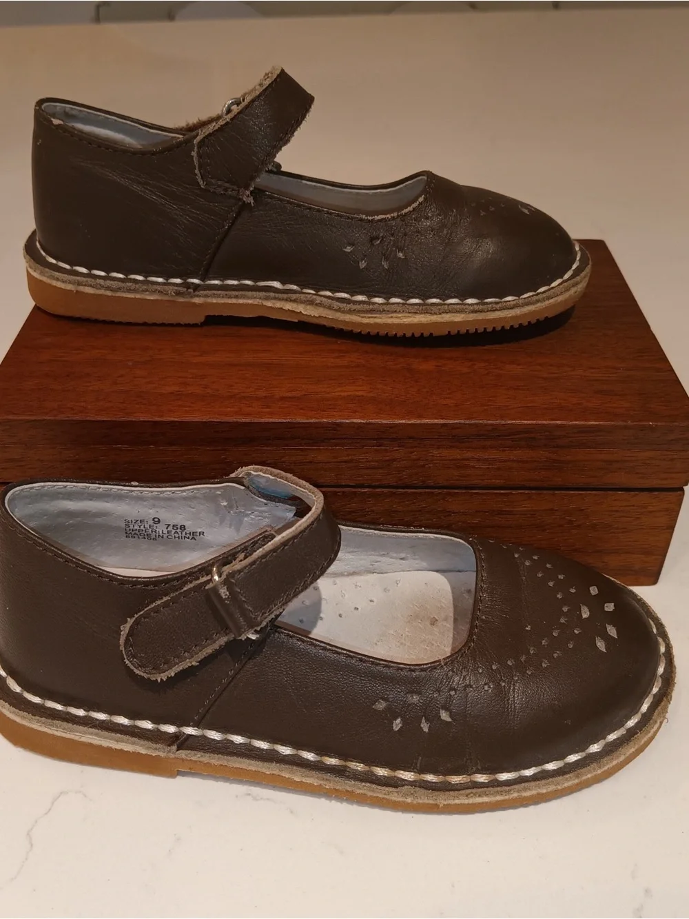 LAmour overall shoes